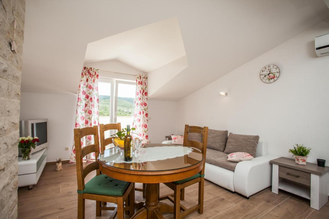 Apartment Zeljana Slatine Luaran gambar